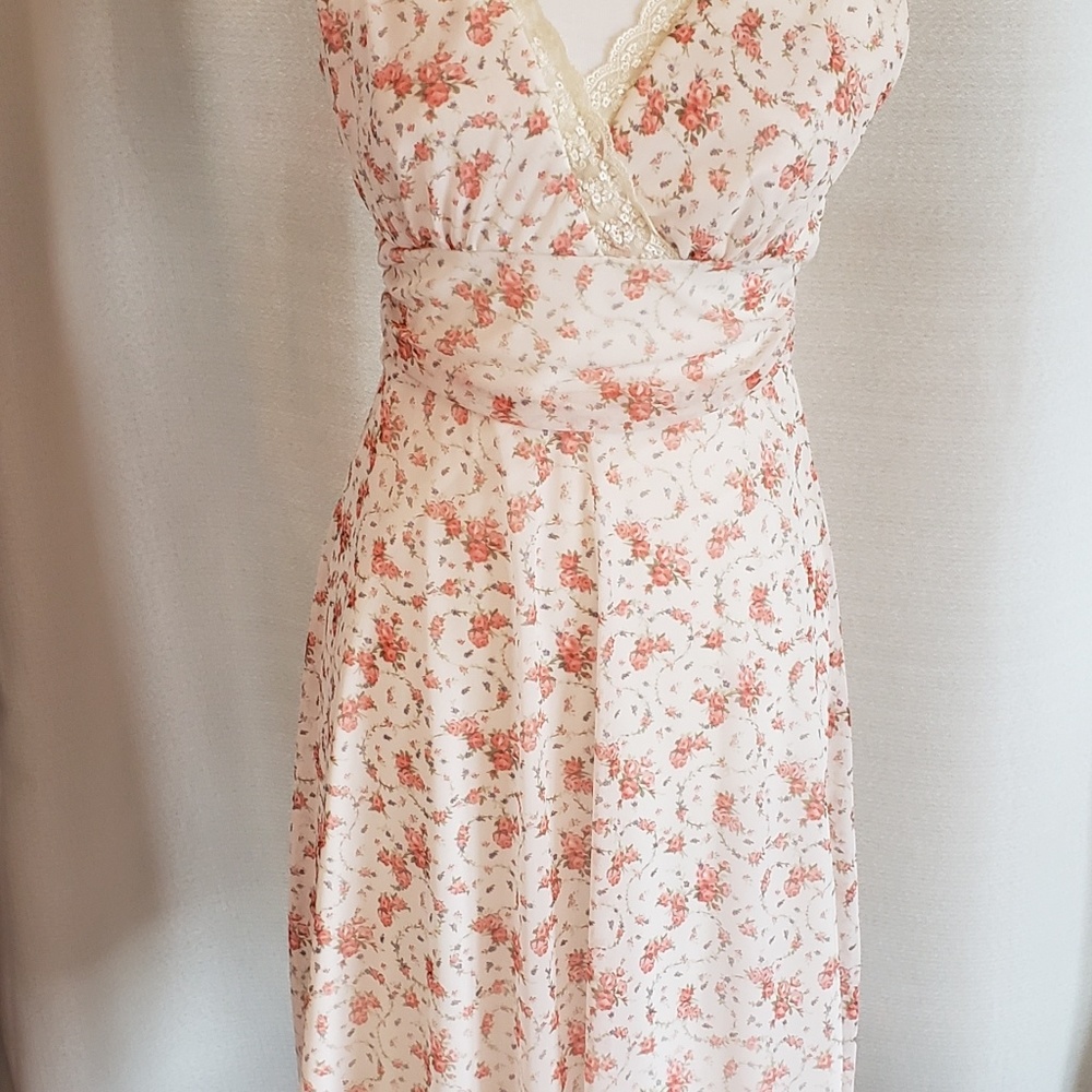 COPY - Speechless dress